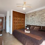 Pensión Casa Mercedes 2*