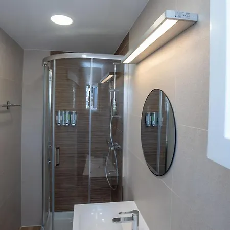 Casa Mercedes 2*