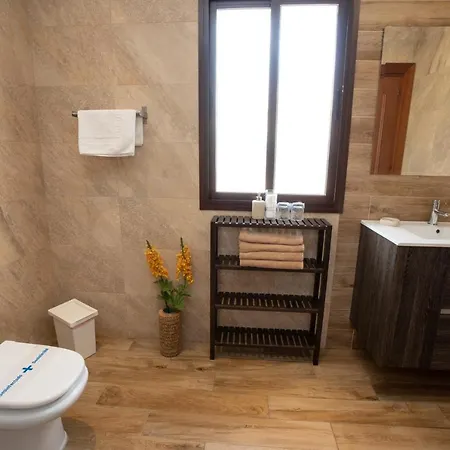 Konukevi Casa Mercedes Nerja