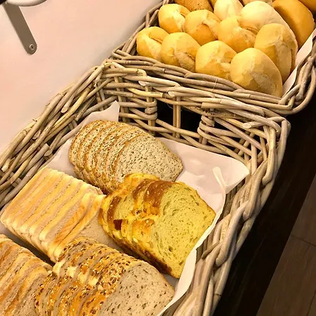 招待所 卡萨梅赛德斯旅馆 内尔哈