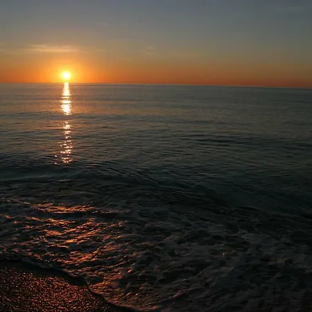 招待所 卡萨梅赛德斯旅馆 2*